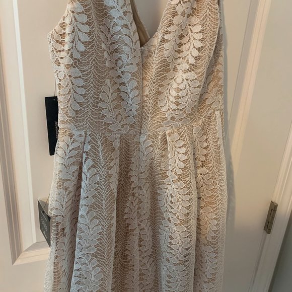 Lulu's All of My Heart White Lace Skater Dress - Picture 7 of 7